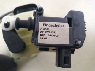 REPOSACABEZAS MERCEDES-BENZ CLS (BM 219)