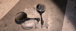 Retrovisores plegables para moto