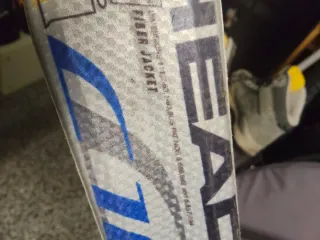 Esquís HEAD Carving C160