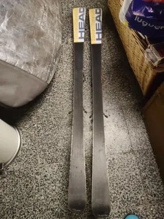 Esquís HEAD Carving C160