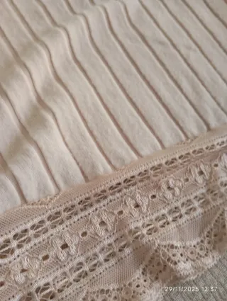 Camisetas manga larga con encaje