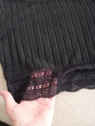 Camisetas manga larga con encaje