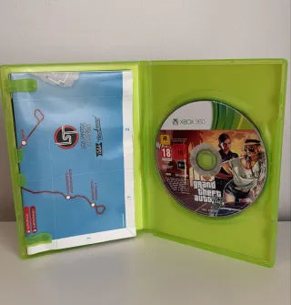 Grand Theft Auto V Xbox 360 con el mapa poster