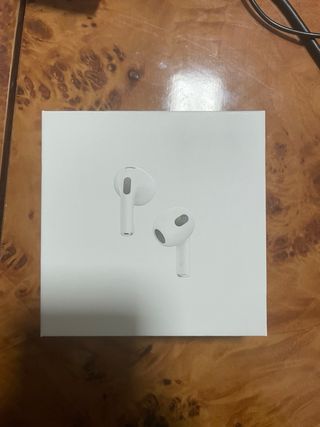 AirPods 3 con estuche carga inalámbrica