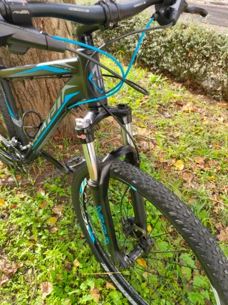 Bicicleta Eleven BTT 27,5