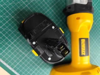 Adaptador dewalt 18v nicd para bateria dewalt xr