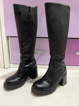 Botas altas negras con plataforma