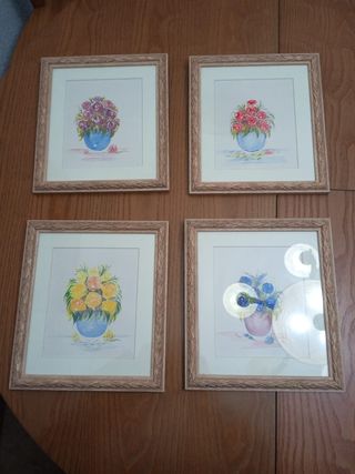 Set di 4 quadri floreali ad acquerello