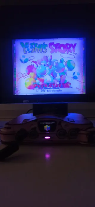 Nintendo 64 Rosa Estilo Cómic