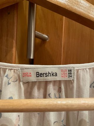 Blusa Bershka Mariposas Talla XS