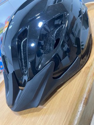 Casco Negro Adulto