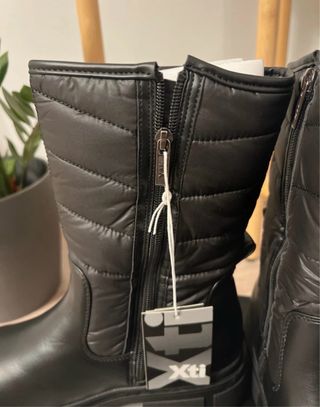 Botas Xti Negras Nuevas