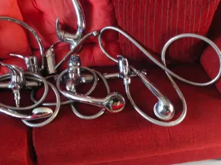 Lotes de grifos de metal