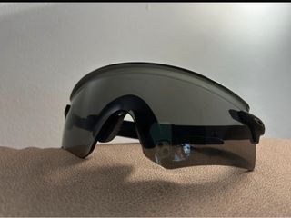 Gafas Oakley Negras con Estuche