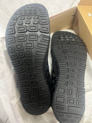 Zapatillas Reebok Nano , Negras y Rojas Nuevas