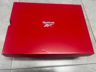Zapatillas Reebok Nano , Negras y Rojas Nuevas