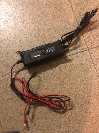 Cargador Compact 4A Powerlib