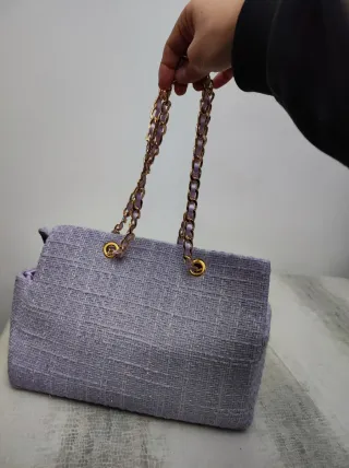 Borsa Inamorada lilla con catena oro