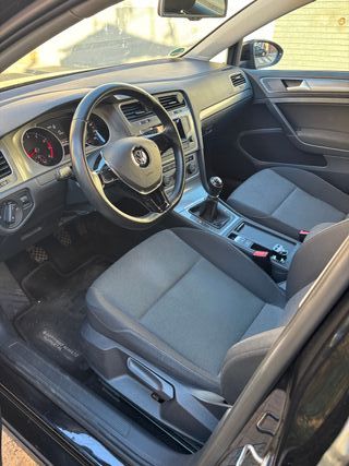 Volkswagen Golf 2015 NEGOCIBALE!