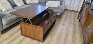 Mesa de centro elevable de madera