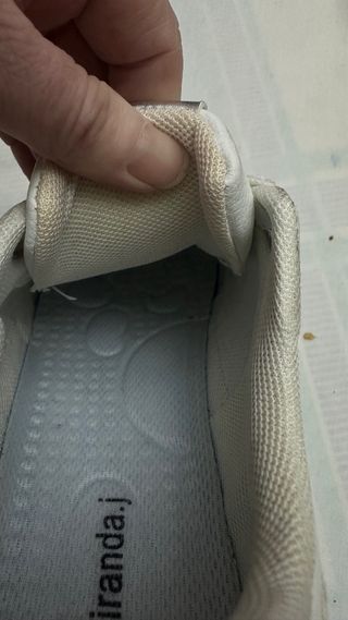 Zapatillas Blancas y Plateadas Mujer