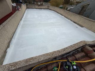 albañil, fontanero, electricista