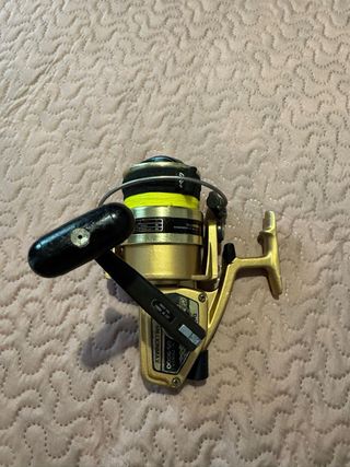 Carrete Daiwa GS9 MILLIONMAX Dorado.