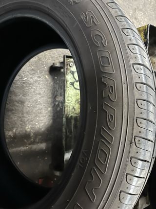 Neumático Pirelli Scorpion 235/55 R19 105V