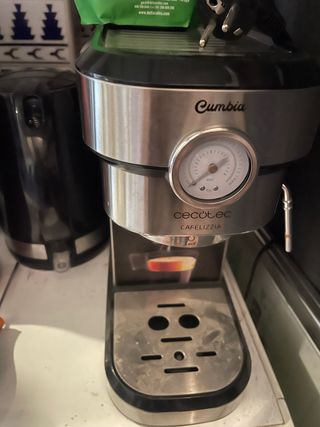 Cafetera Cecotec Cumbia Cafelizzia