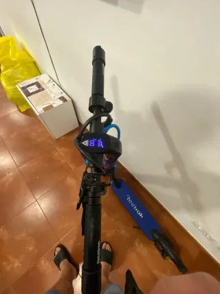 Patinete Eléctrico Azul