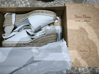 Sandalias Toni Pons Blancas