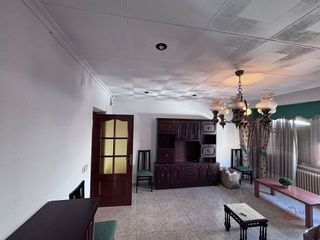 Casa en venta en Herencia