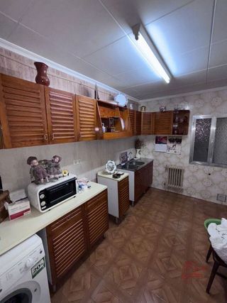 Casa en venta en Herencia