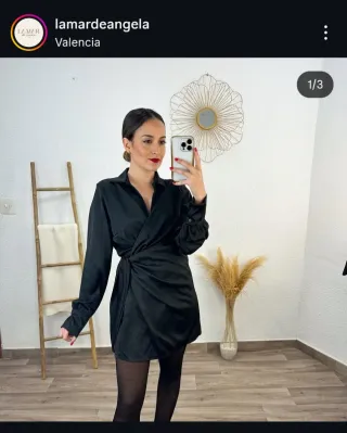 Vestido negro cruzado