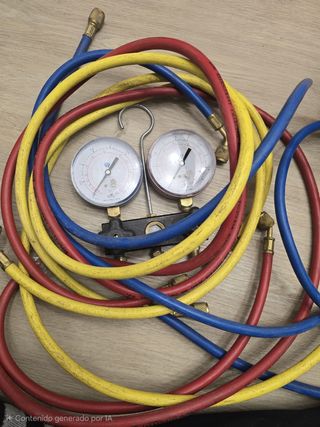 Manómetro R32 +60, R32 +75, 145Psi