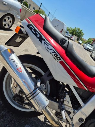 Suzuki GSX-R 750