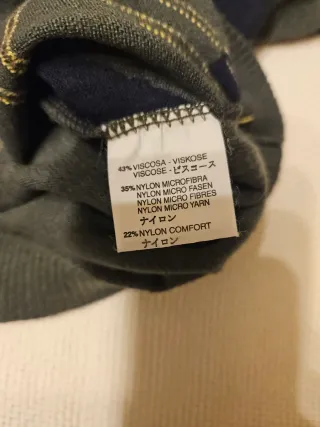 Maglioncino V-neck a rombi taglia italiana 46