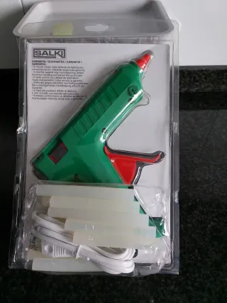 Pistola de pegamento Salki 80W + 12 cartuchos