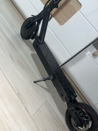 Patinete eléctrico negro smartGyro