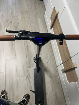 Patinete eléctrico negro smartGyro