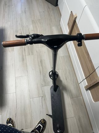 Patinete eléctrico negro smartGyro