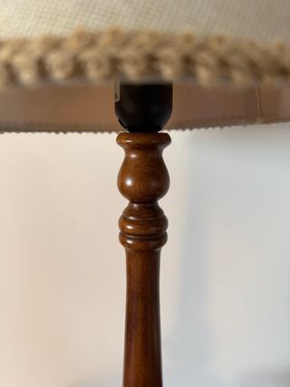 Lámpara vintage madera y tela