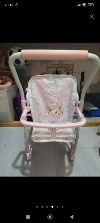 Carro de la compra  de juguete como nuevo