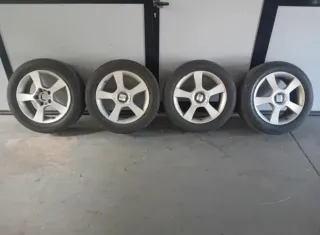Llantas Seat Altea (4 unidades)