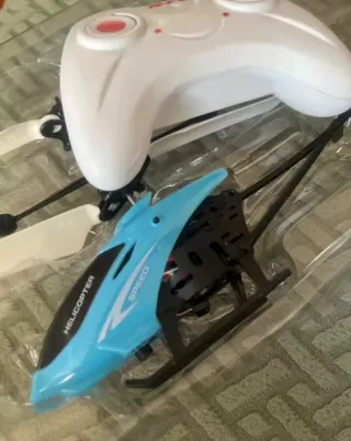 Helicóptero Dron RC Azul y Negro