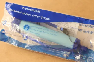 Mini Filtro de agua portátil potabilizador.