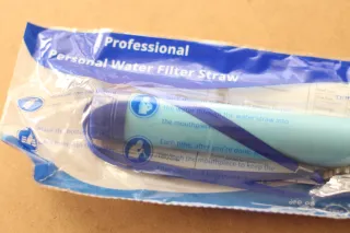 Mini Filtro de agua portátil potabilizador.