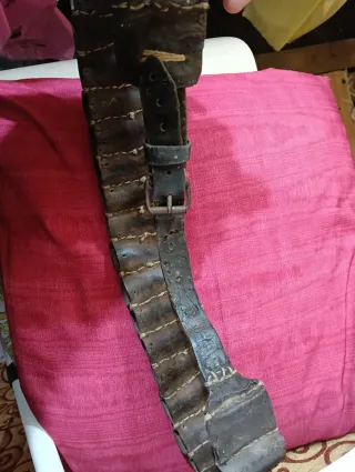 Cartucciera sportiva vintage in cuoio