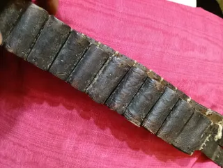 Cartucciera sportiva vintage in cuoio