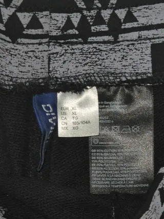 Conjunto Camiseta y Pantalón Corto